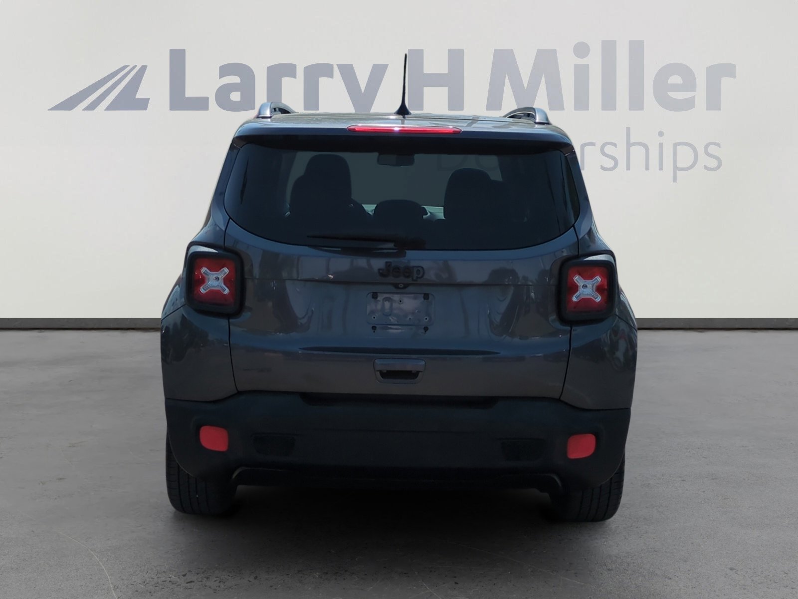 2018 Jeep Renegade Latitude North Edition photo 3