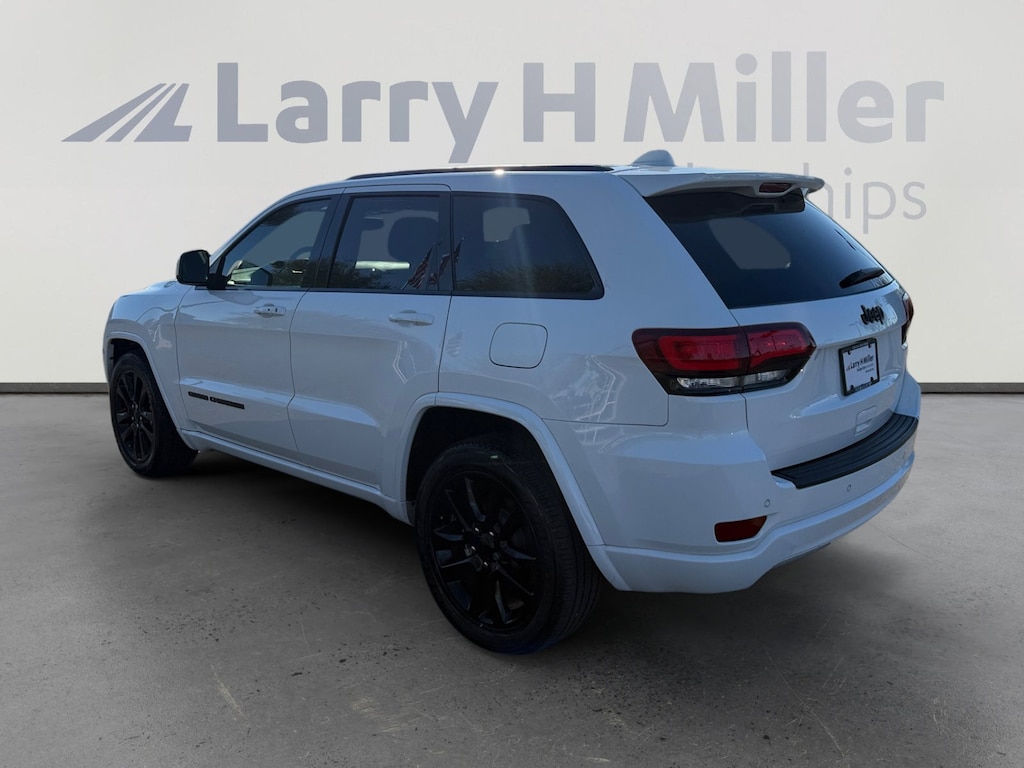 Used 2020 Jeep Grand Cherokee Altitude SUV