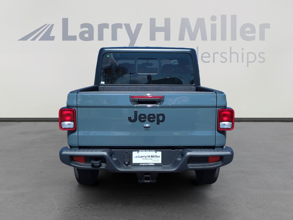 New 2026 Jeep Gladiator Sport 4 Door Pickup