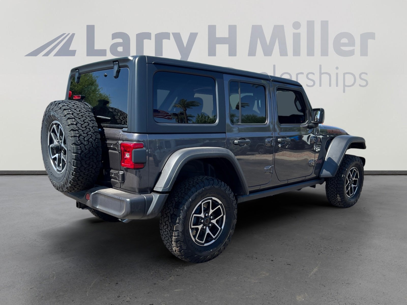 2025 Jeep Wrangler 4-Door Rubicon - Photo 5