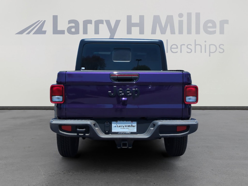 New 2026 Jeep Gladiator Sport 4 Door Pickup