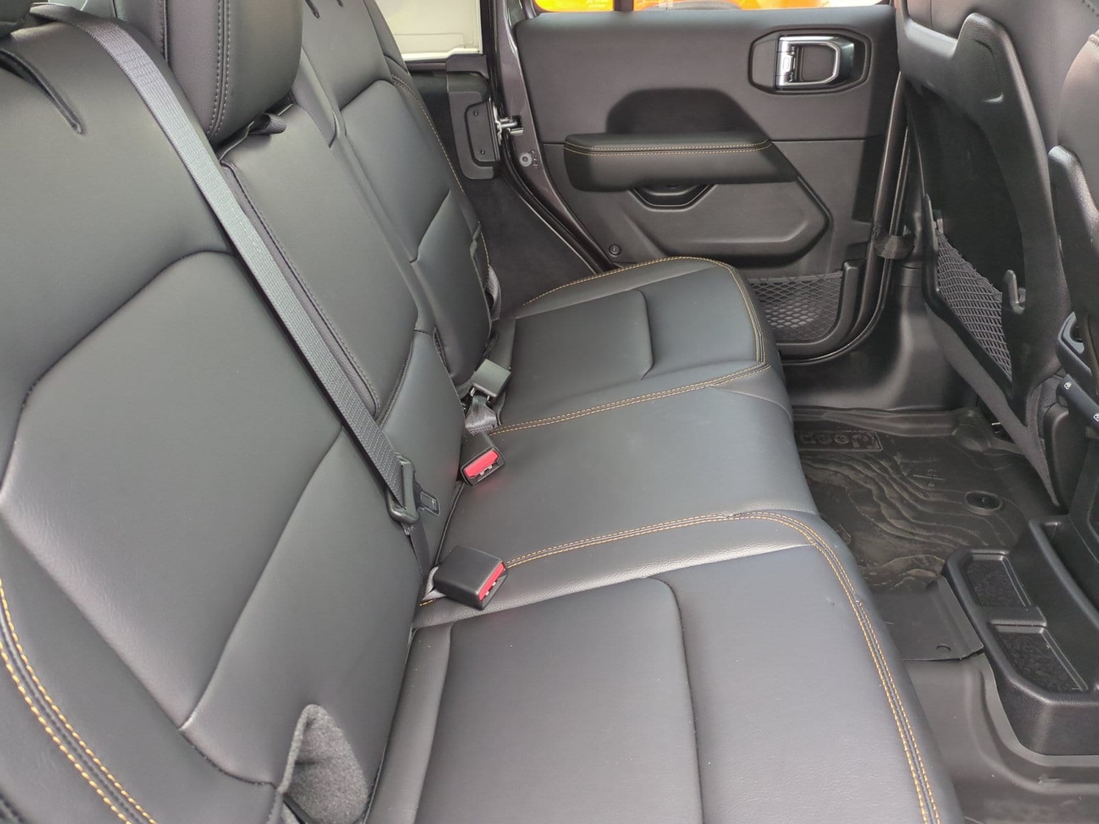 2026 Jeep Wrangler 4-Door Sahara - Photo 19