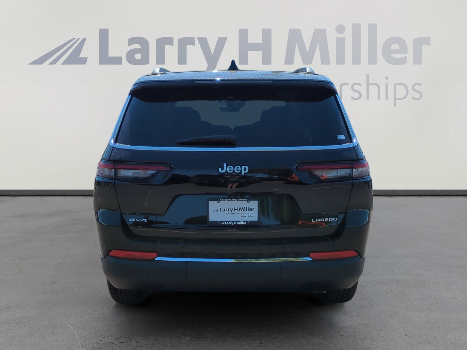 2025 Jeep Grand Cherokee Laredo Sport photo 4