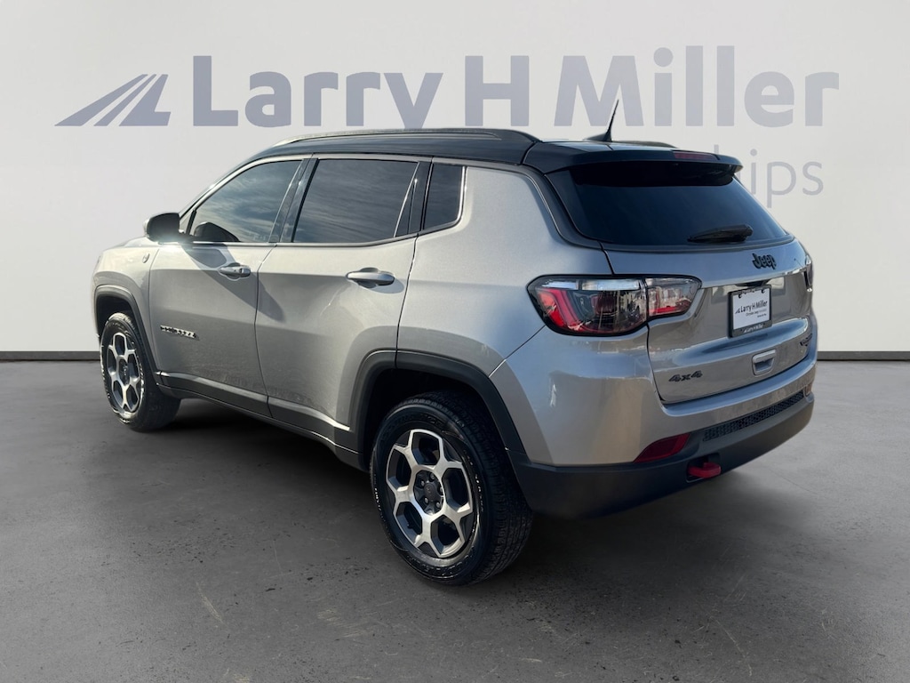 Used 2022 Jeep Compass Trailhawk SUV