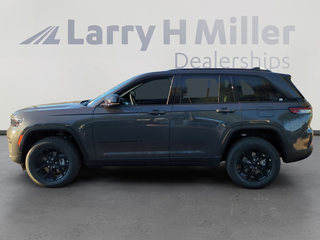 New 2025 Jeep Grand Cherokee Altitude 4 Door Sport Utility