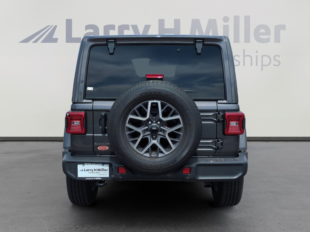 New 2026 Jeep Wrangler Sahara 4 Door Sport Utility