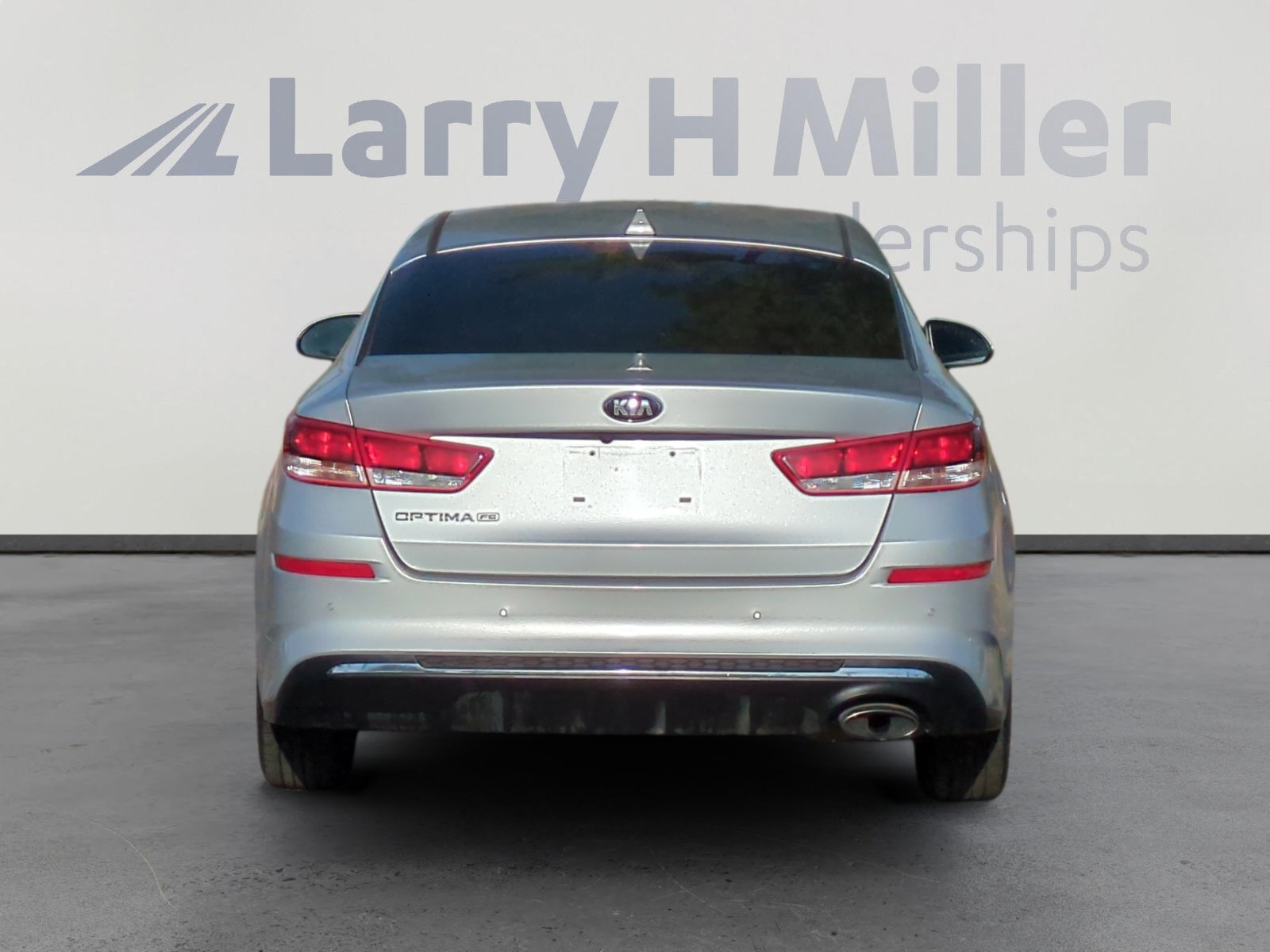 2019 Kia Optima LX photo 3