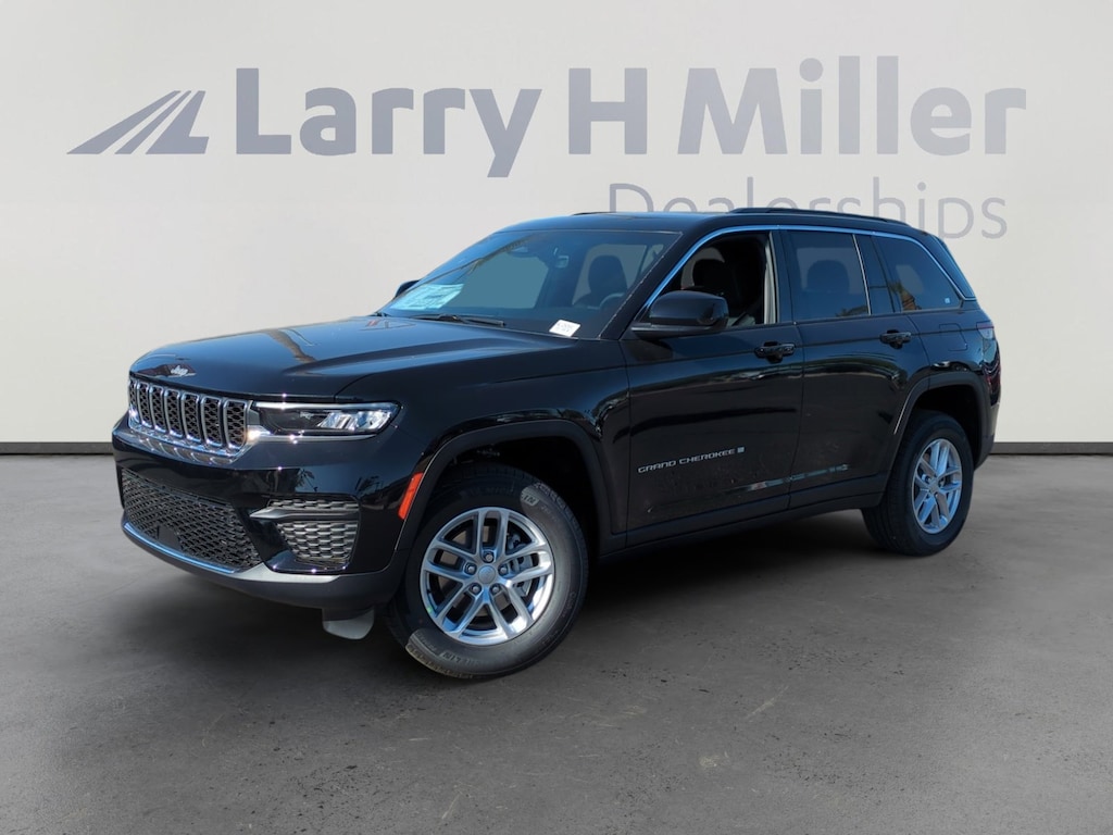 New 2025 Jeep Grand Cherokee Laredo X 4 Door Sport Utility