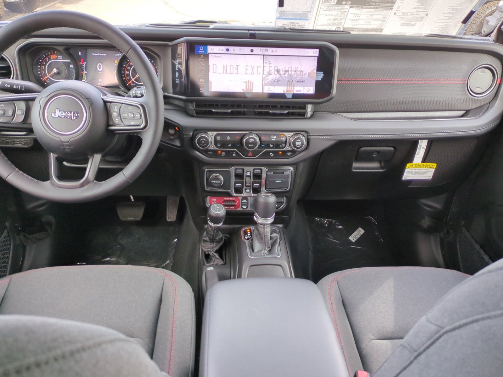 2025 Jeep Wrangler 4-Door Rubicon - Photo 21