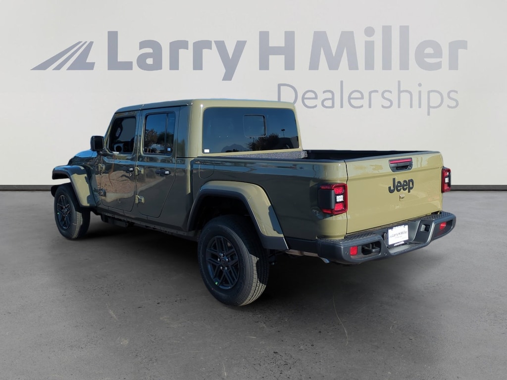 New 2026 Jeep Gladiator Sport S 4 Door Pickup
