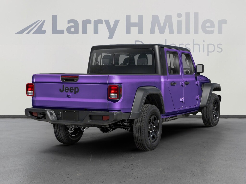 New 2026 Jeep Gladiator Willys 4 Door Pickup