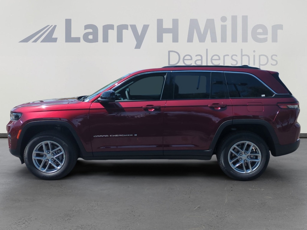 New 2026 Jeep Grand Cherokee Laredo X 4 Door Sport Utility