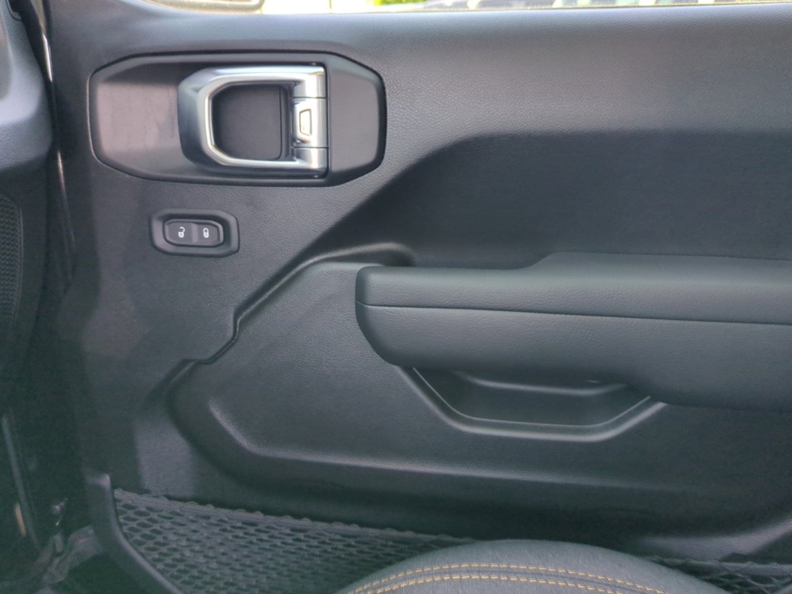 2025 Jeep Wrangler 4-Door Sport S - Photo 17