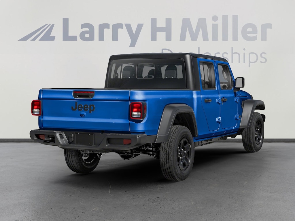 New 2025 Jeep Gladiator Willys 4 Door Pickup