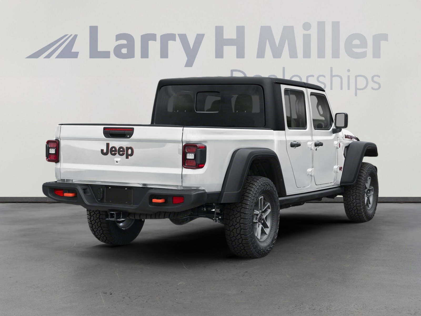2025 Jeep Gladiator Mojave photo 2