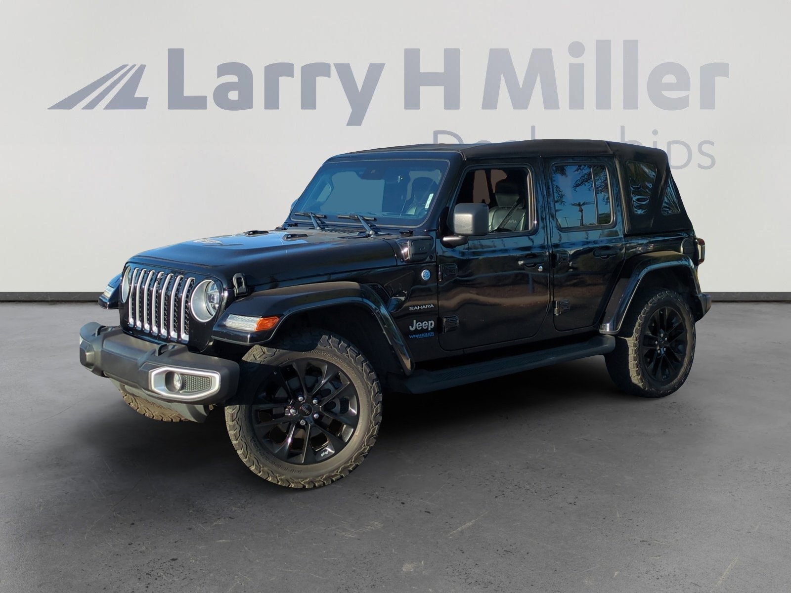 2021 Jeep Wrangler Unlimited Sahara 4XE's photo
