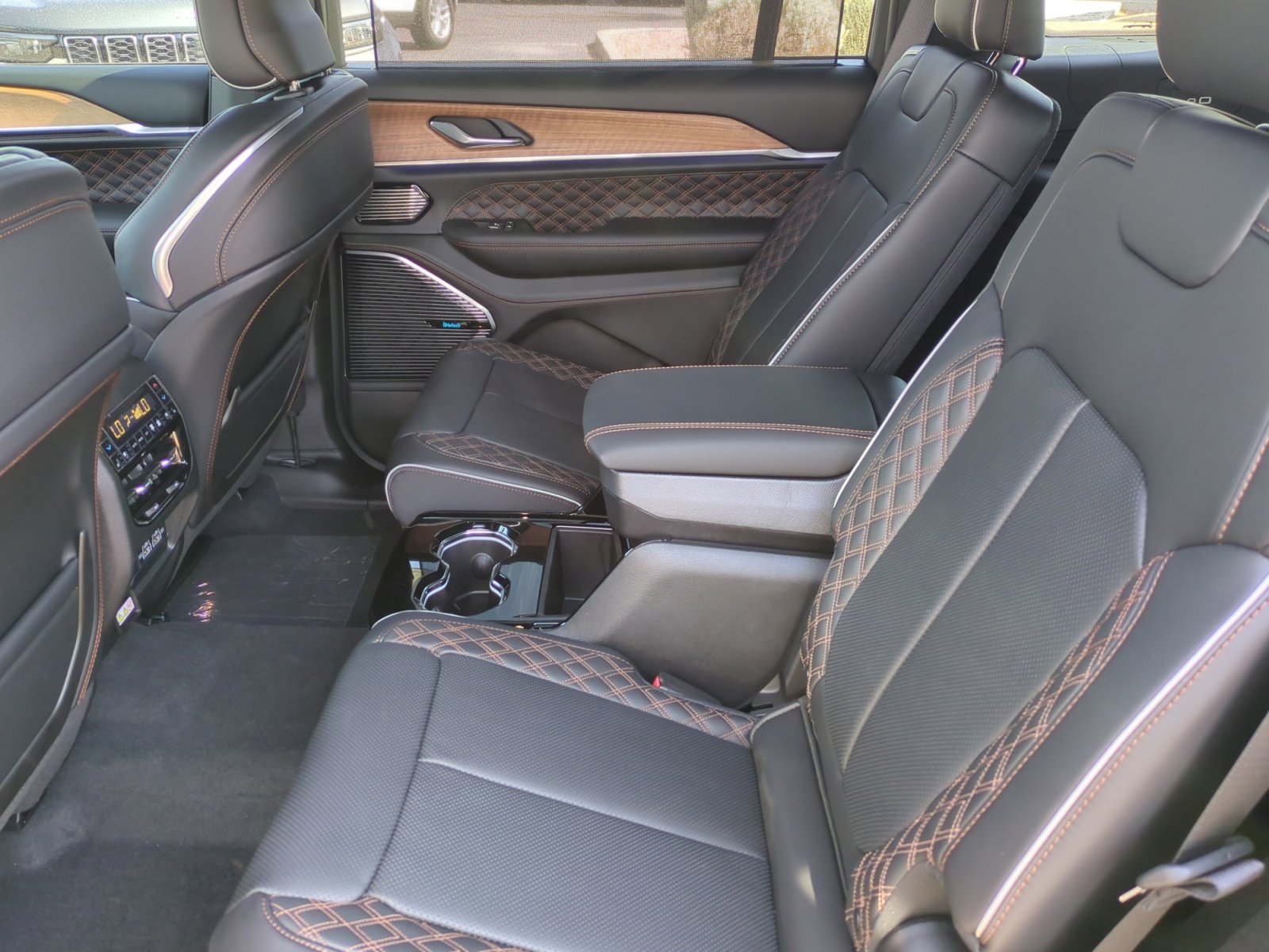 2025 Jeep Grand Cherokee L Summit Reserve - Photo 18
