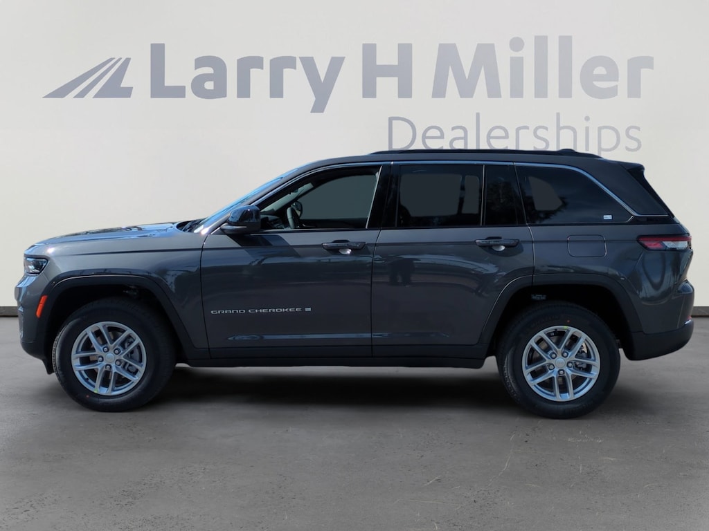 New 2026 Jeep Grand Cherokee Laredo X 4 Door Sport Utility