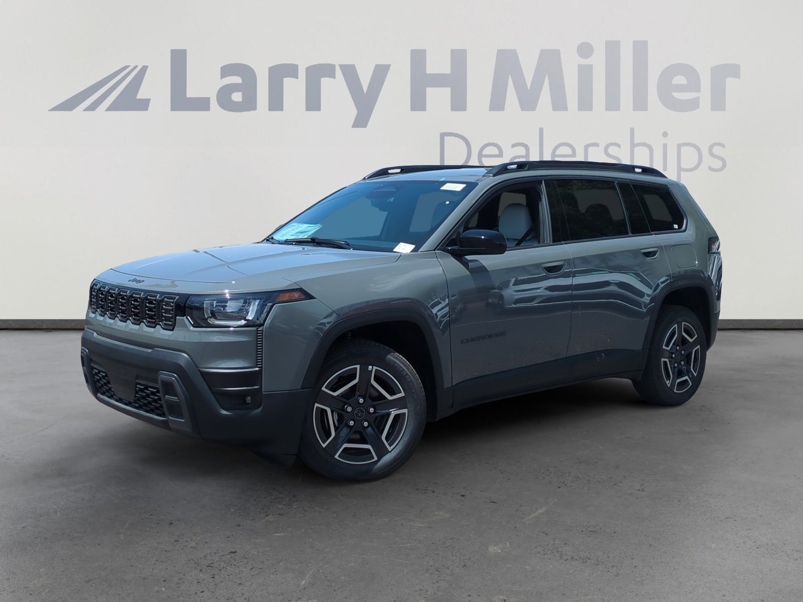 2026 Jeep Cherokee Laredo HEV 4X4's photo