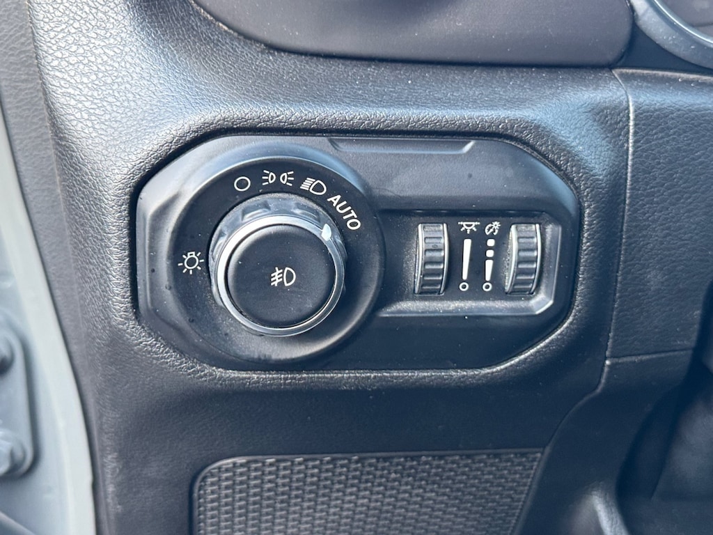 Used 2019 Jeep Wrangler Sport 4x4 SUV