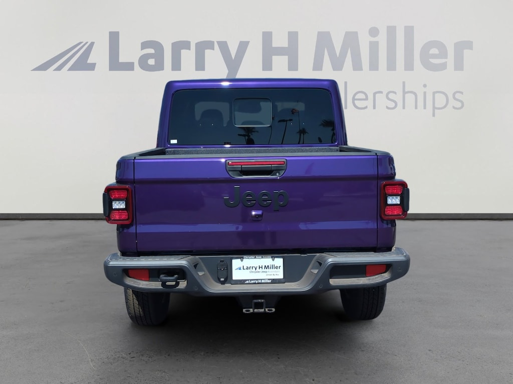 New 2026 Jeep Gladiator Sport S 4 Door Pickup