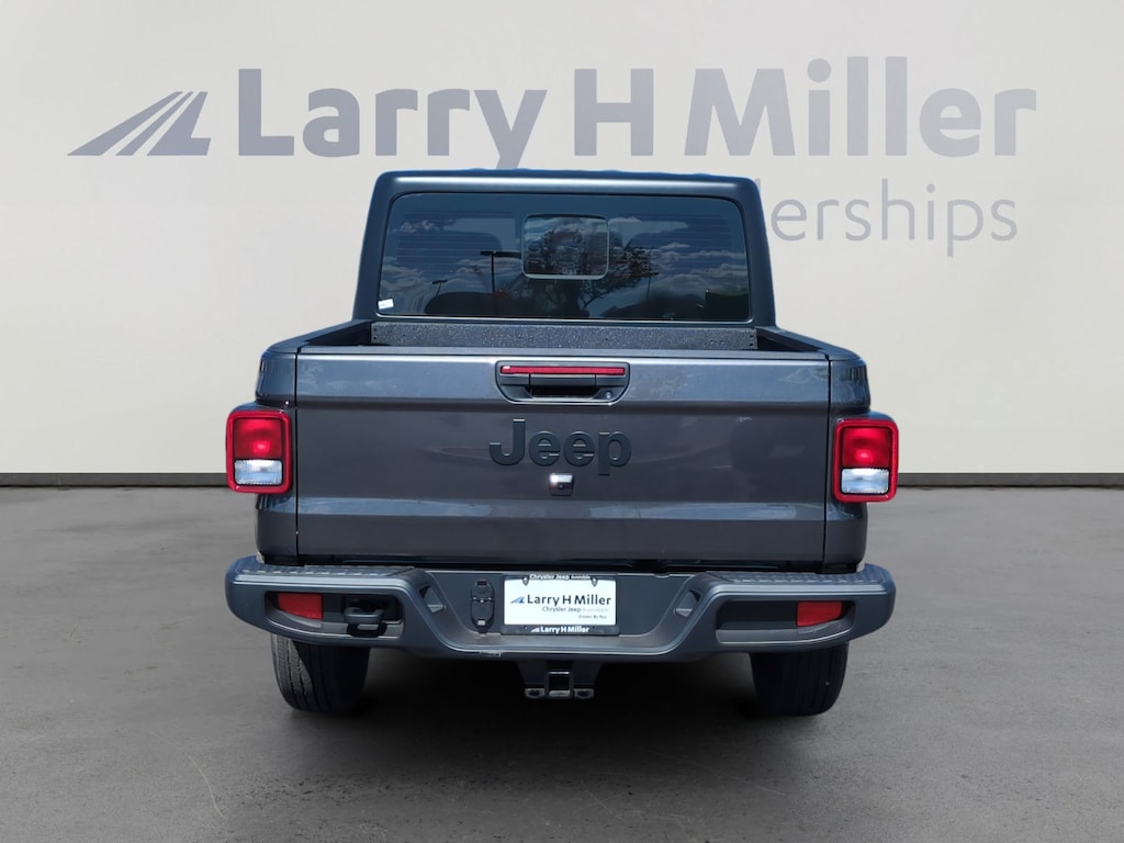 New 2026 Jeep Gladiator Sport 4 Door Pickup