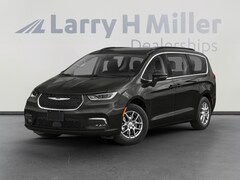 Used 2021 Chrysler Pacifica Touring L Van Passenger Van Ogden