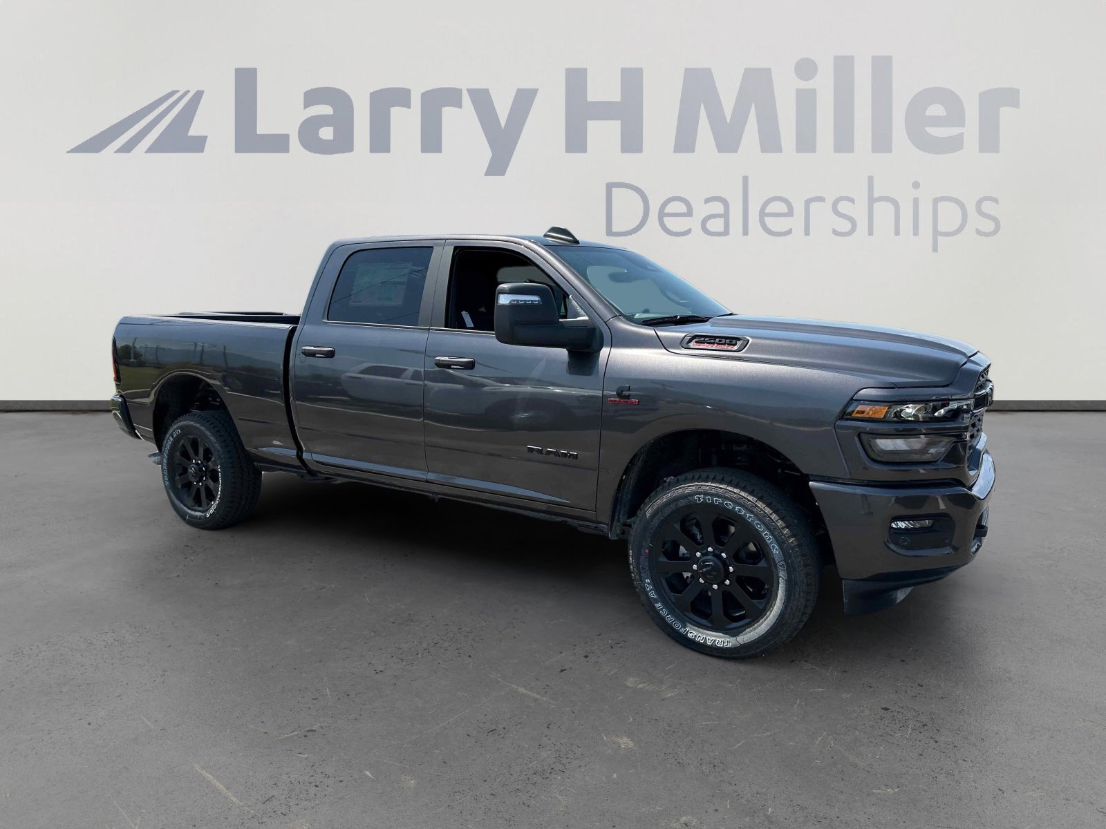 2025 Ram 2500 Big Horn photo 4