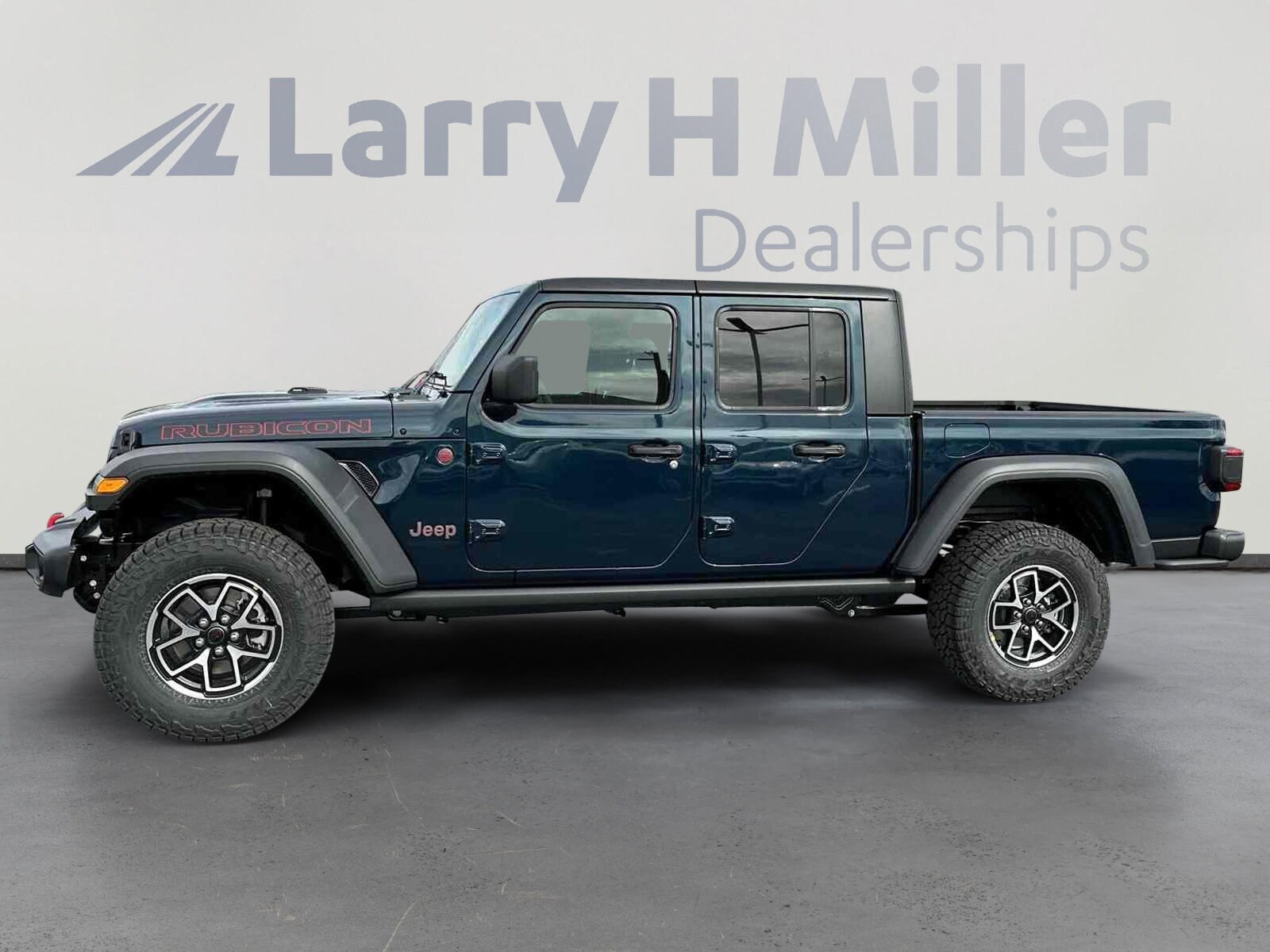 2025 Jeep Gladiator Rubicon photo 2