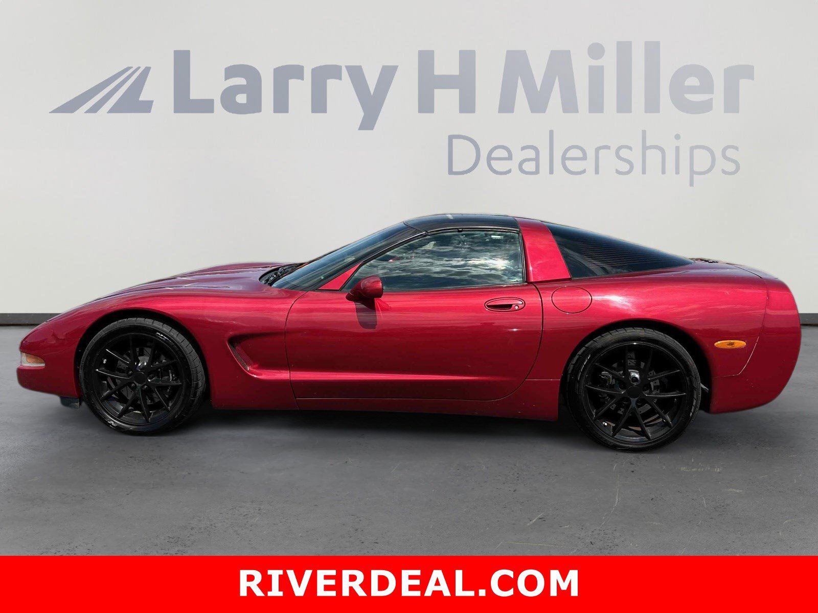 Used 2001 Chevrolet Corvette Base with VIN 1G1YY22G115113664 for sale in Riverdale, UT