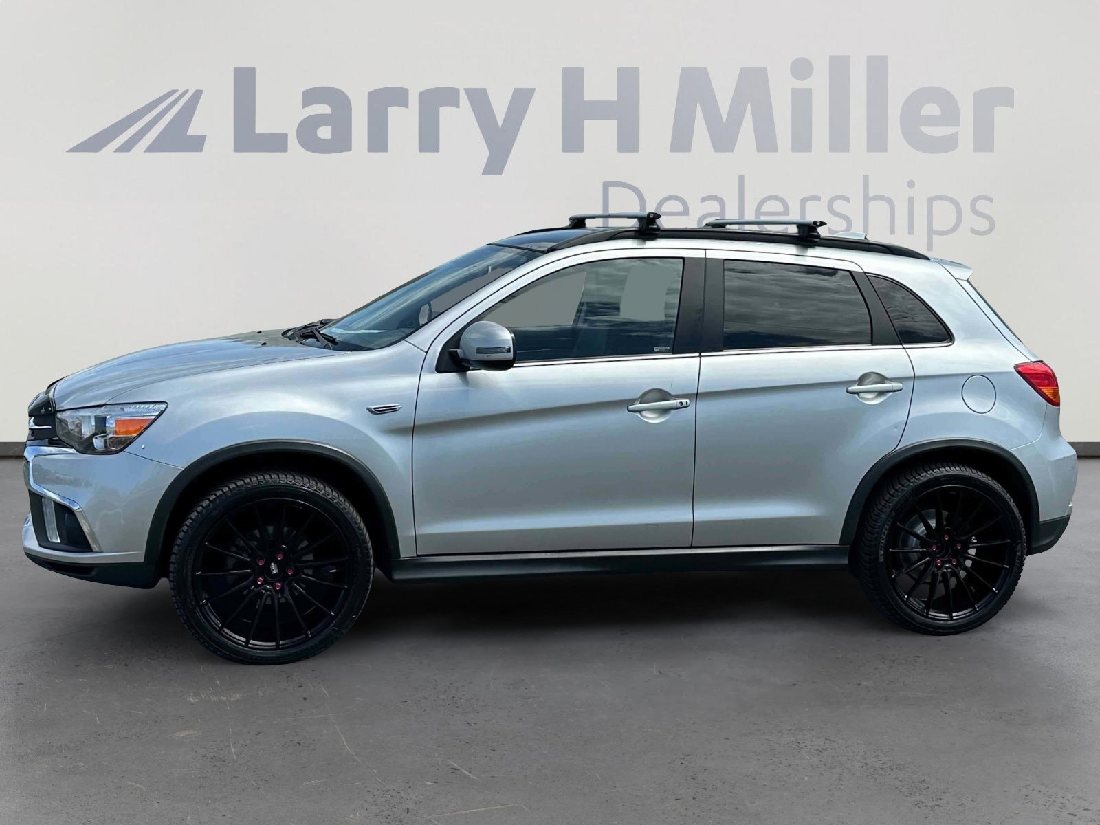 Used 2018 Mitsubishi Outlander Sport SEL with VIN JA4AR4AW0JU010732 for sale in Riverdale, UT