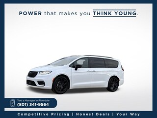 New 2026 Chrysler Pacifica Limited Passenger Van Riverdale, UT