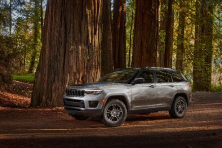 Jeep Grand Cherokee 4xe jeep grand cherokee 4xe suv exterior