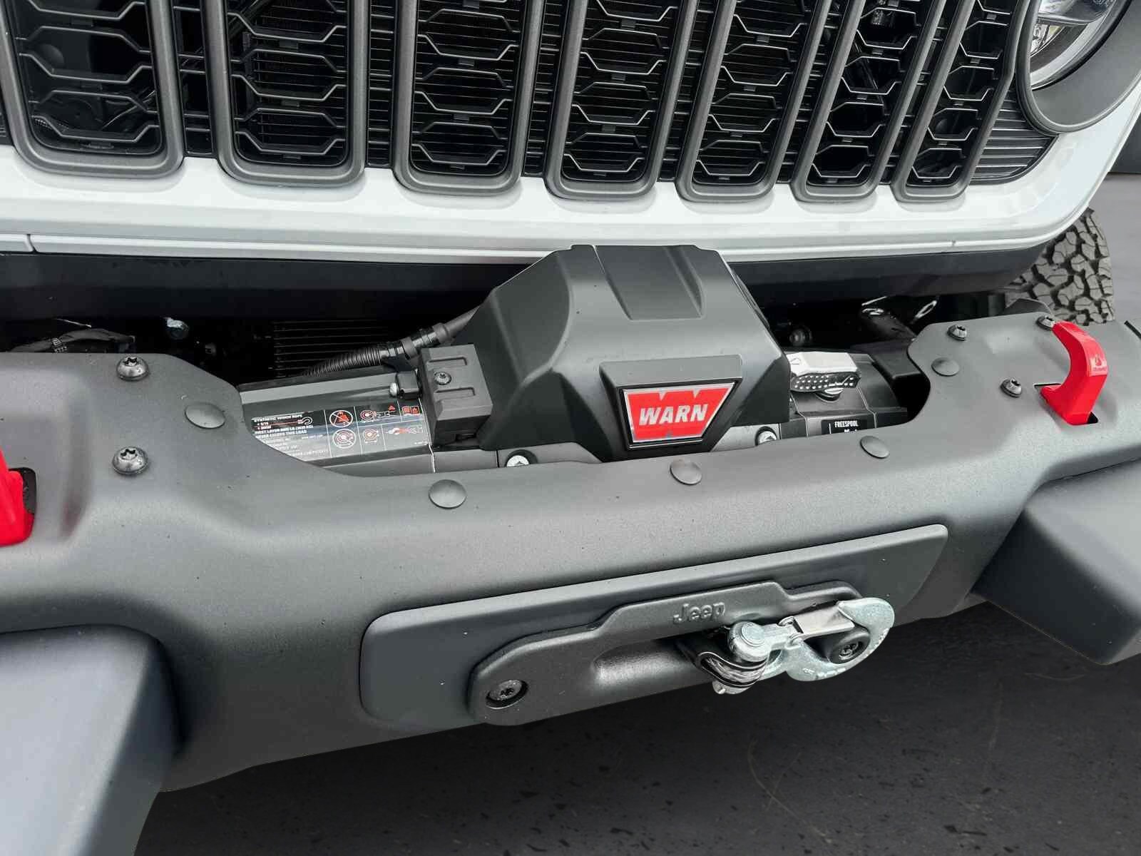 2025 Jeep Wrangler Rubicon Sport photo 4