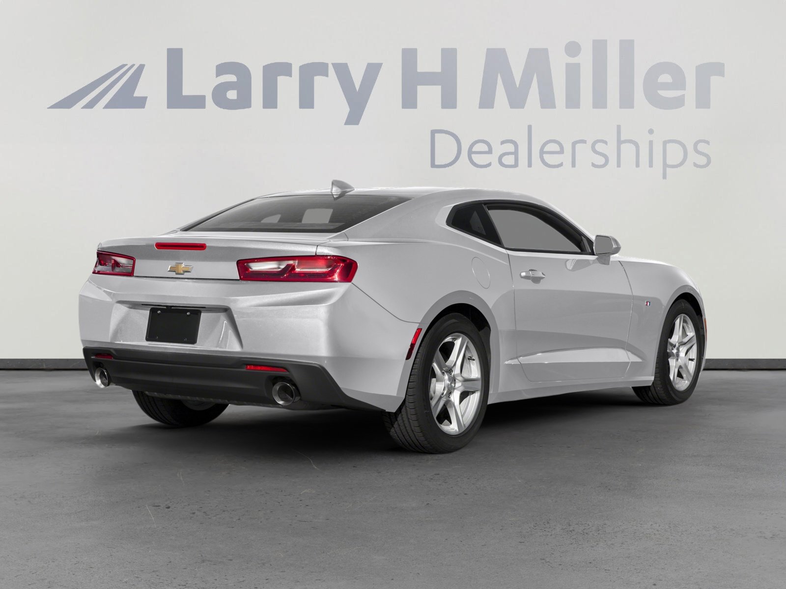 2017 Chevrolet Camaro 1LT photo 2