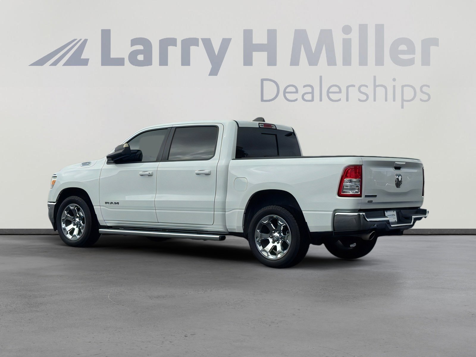 2021 Ram 1500 Big Horn Lone Star photo 3