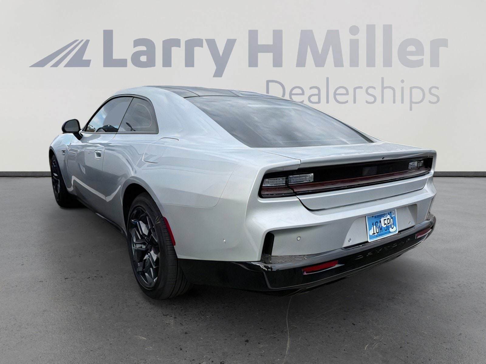 Used 2025 Dodge Charger Daytona R/T with VIN 2C3CDBCK1SR543056 for sale in Surprise, AZ
