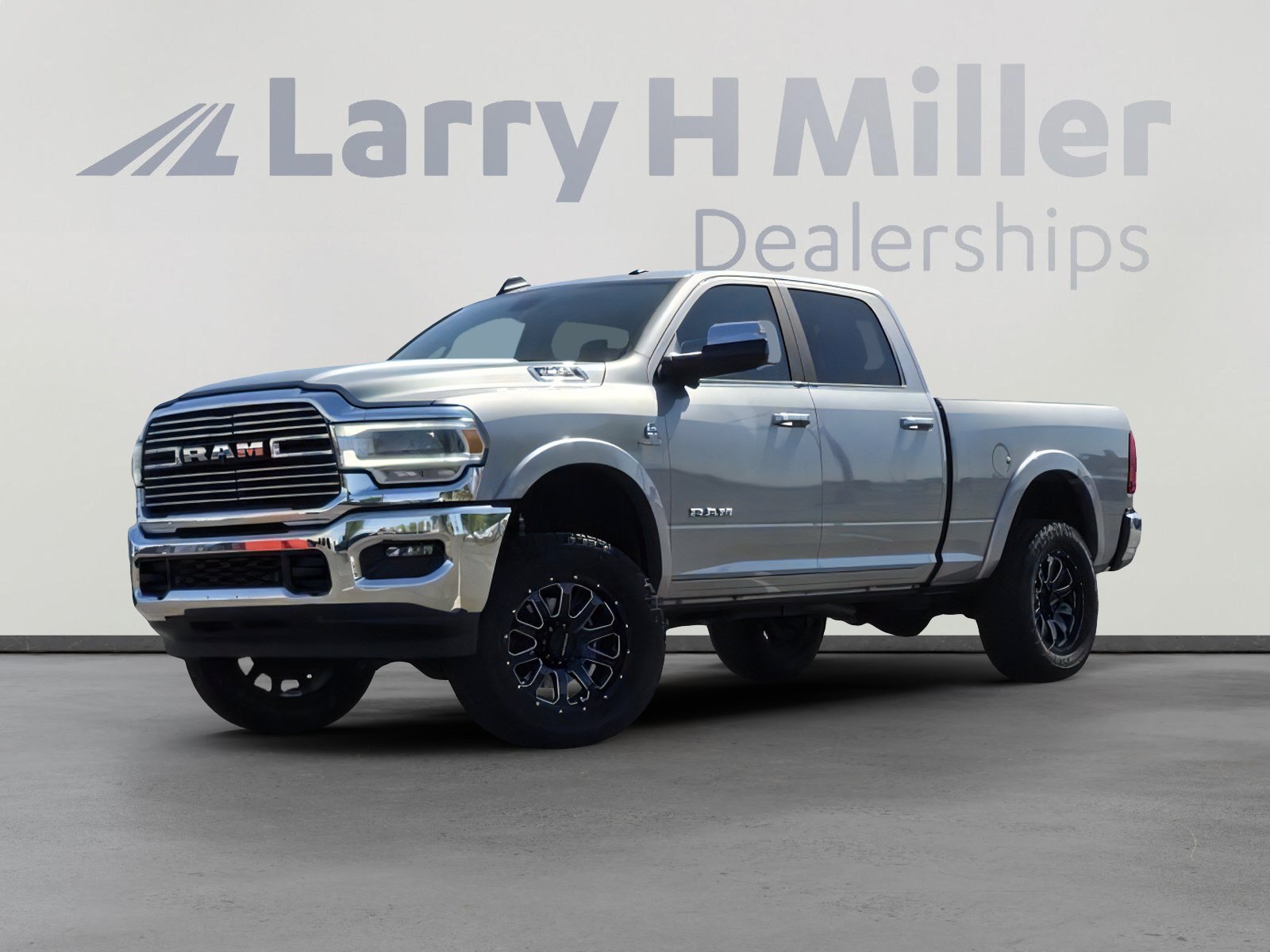 2021 RAM 2500 Laramie 4X4 Crew Cab SWB's photo