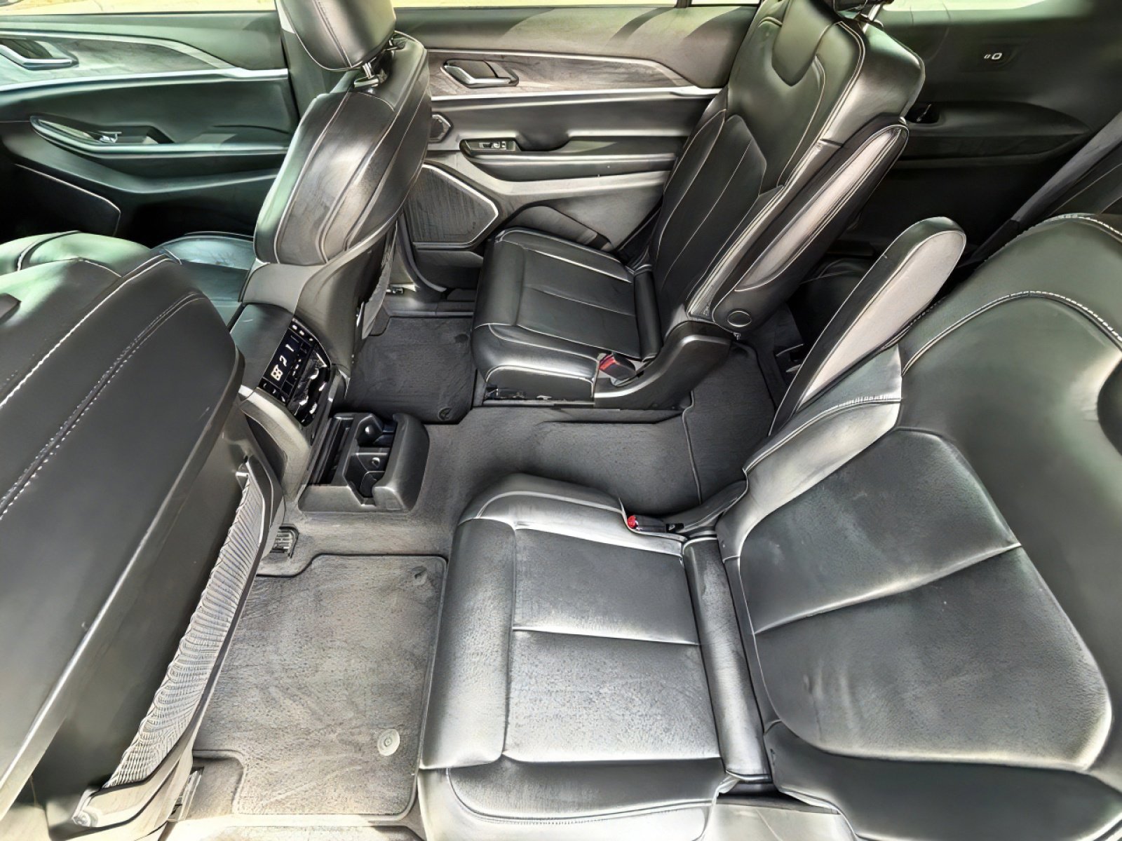2021 Jeep Grand Cherokee L Limited - Photo 13