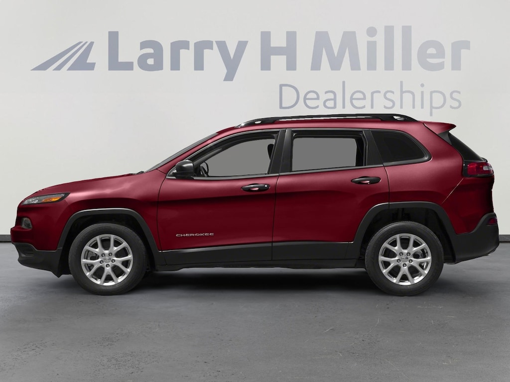 Used 2015 Jeep Cherokee Sport FWD SUV