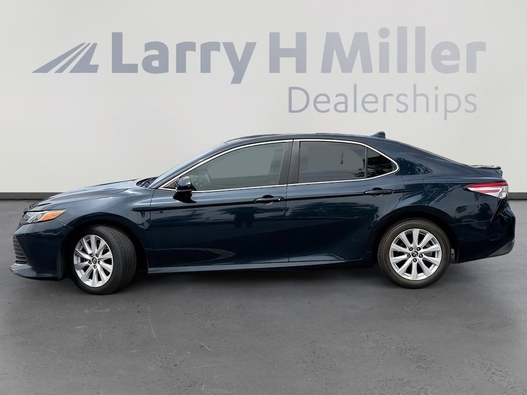 Used 2019 Toyota Camry LE Sedan