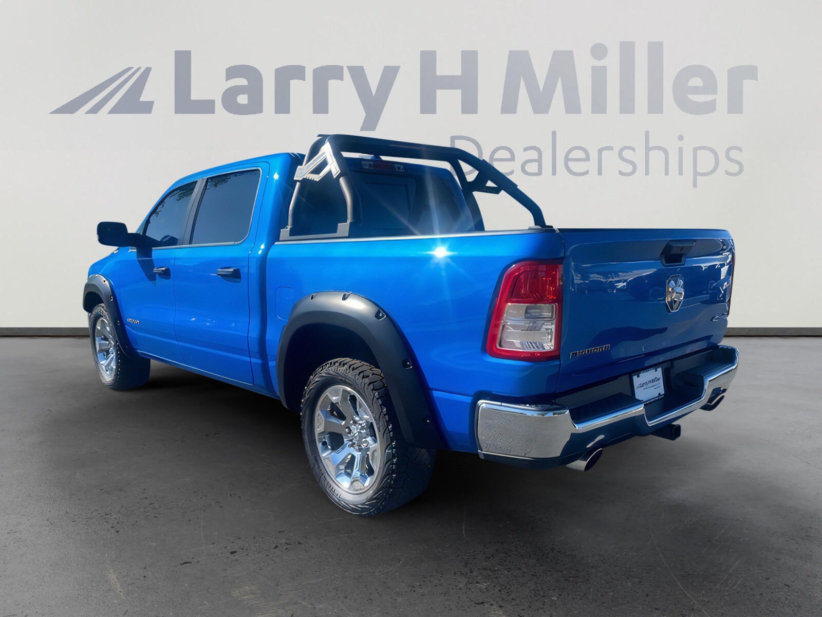 2023 Ram 1500 Big Horn Lone Star photo 3