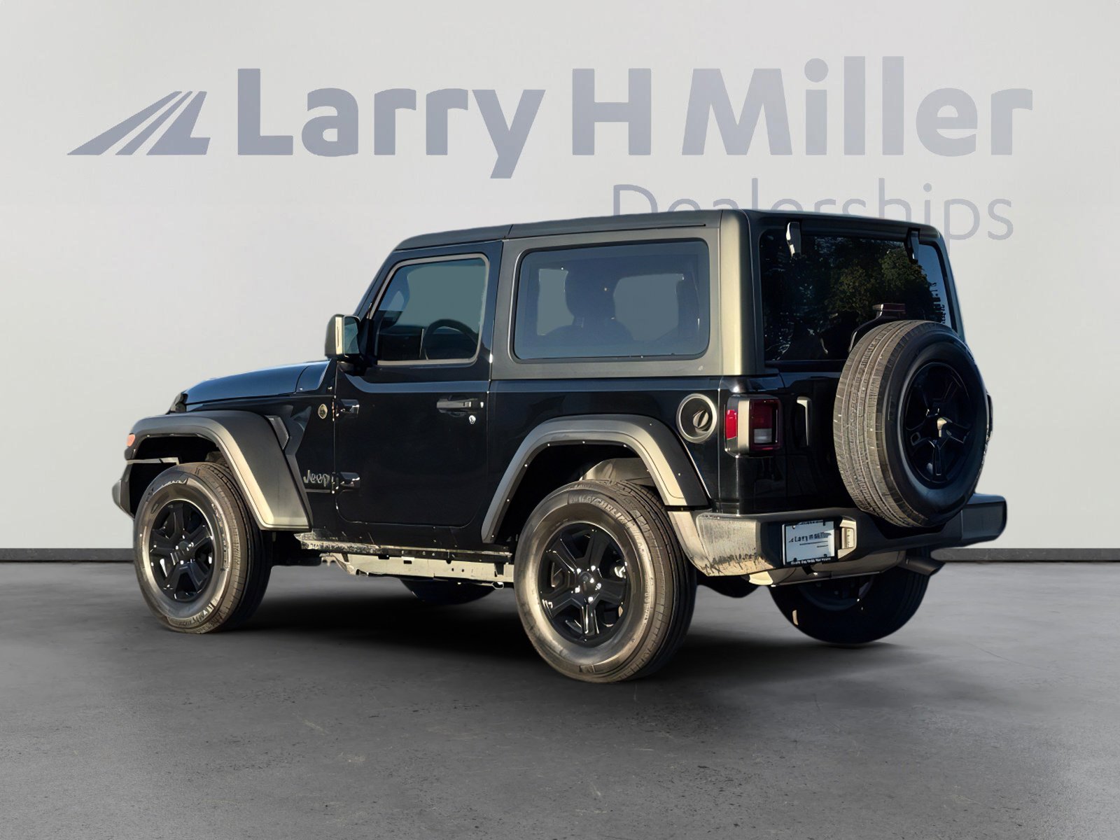 2022 Jeep Wrangler Sport S photo 3