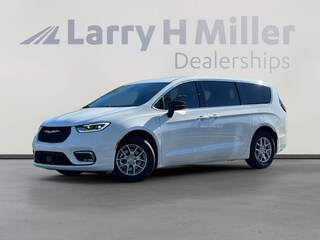 New 2026 Chrysler Pacifica Select Passenger Van Surprise, AZ