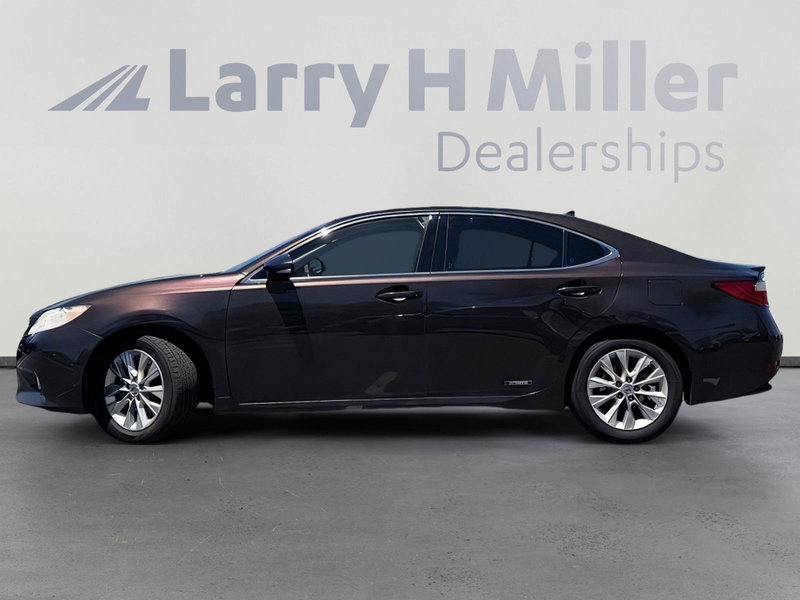 Used 2013 Lexus ES 300h with VIN JTHBW1GG5D2022505 for sale in Surprise, AZ