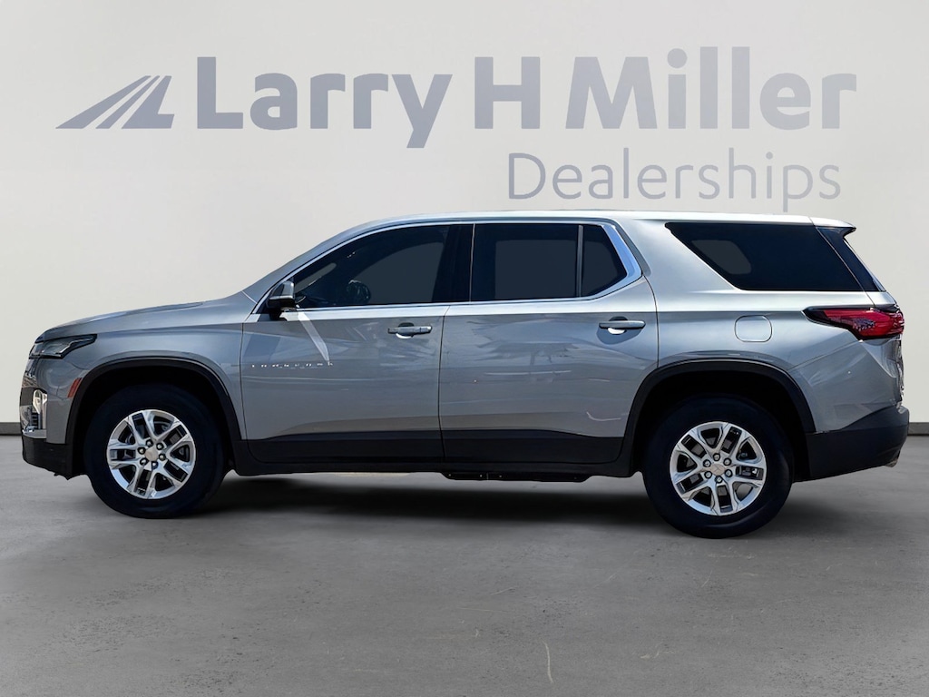 Used 2023 Chevrolet Traverse LS w/1LS SUV