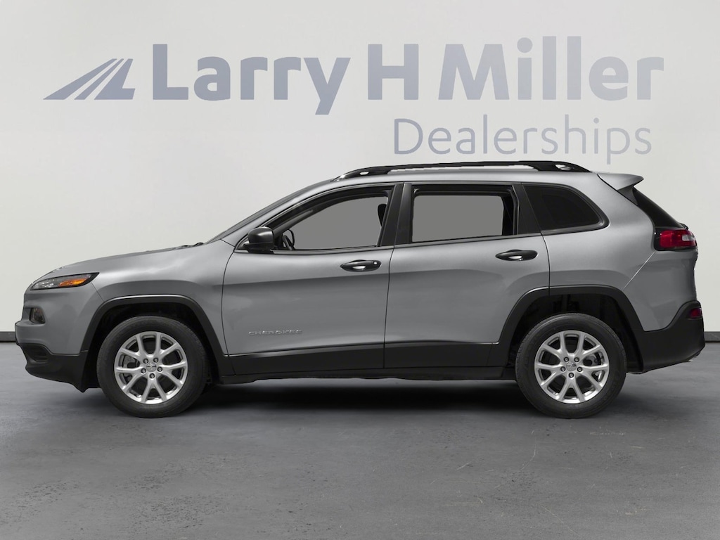 Used 2015 Jeep Cherokee Sport FWD SUV