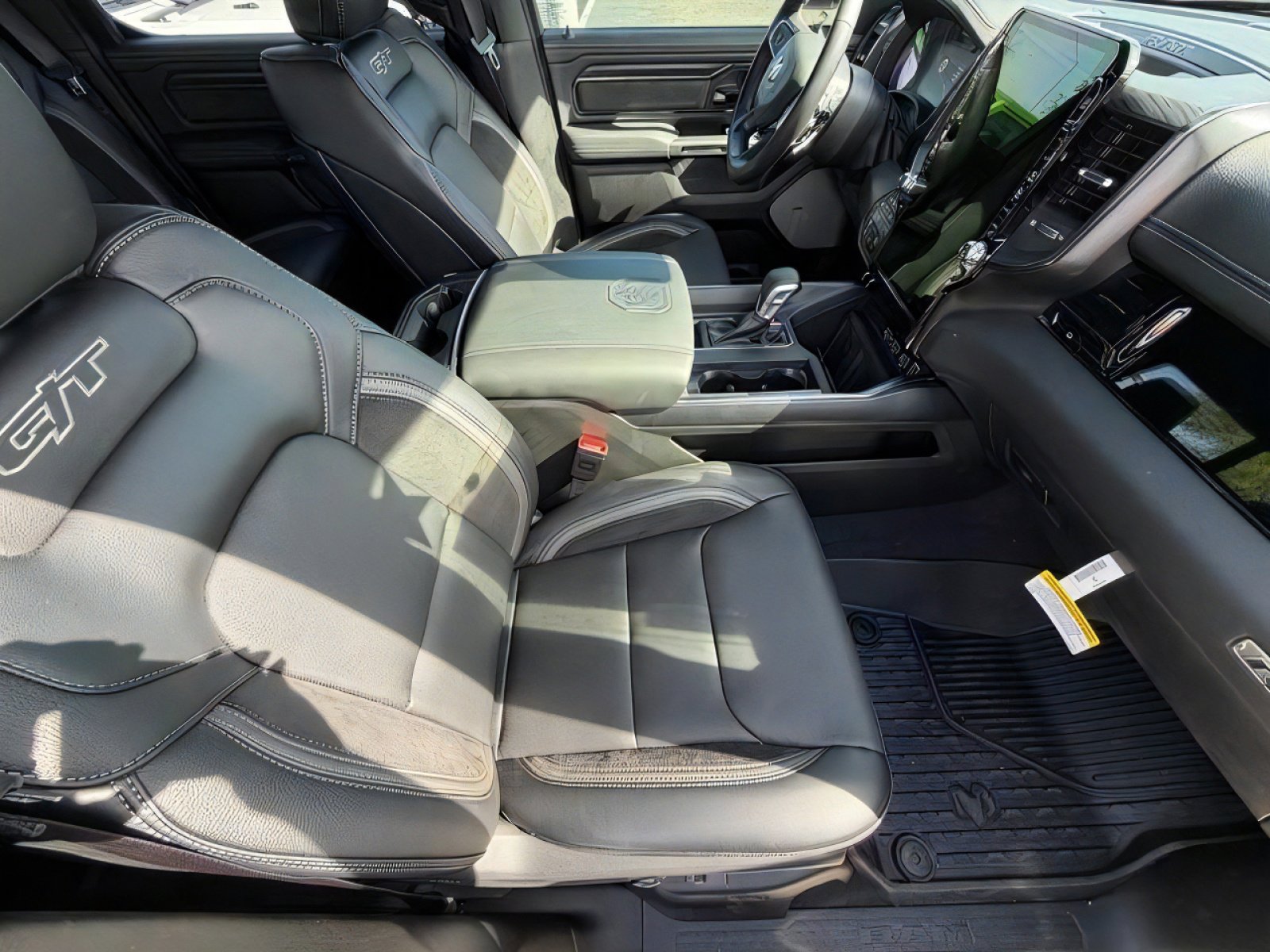 2026 RAM 1500 Rebel - Photo 11