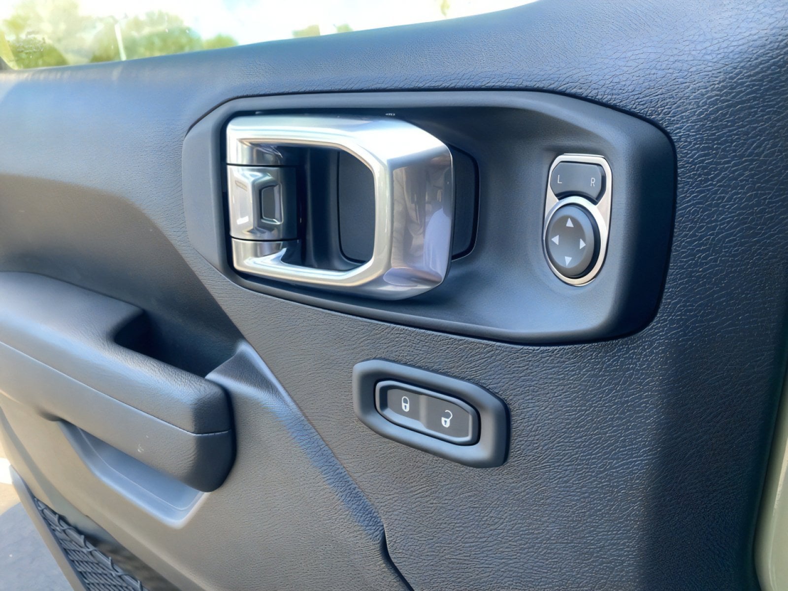 2026 Jeep Wrangler 2-Door Sport S - Photo 26