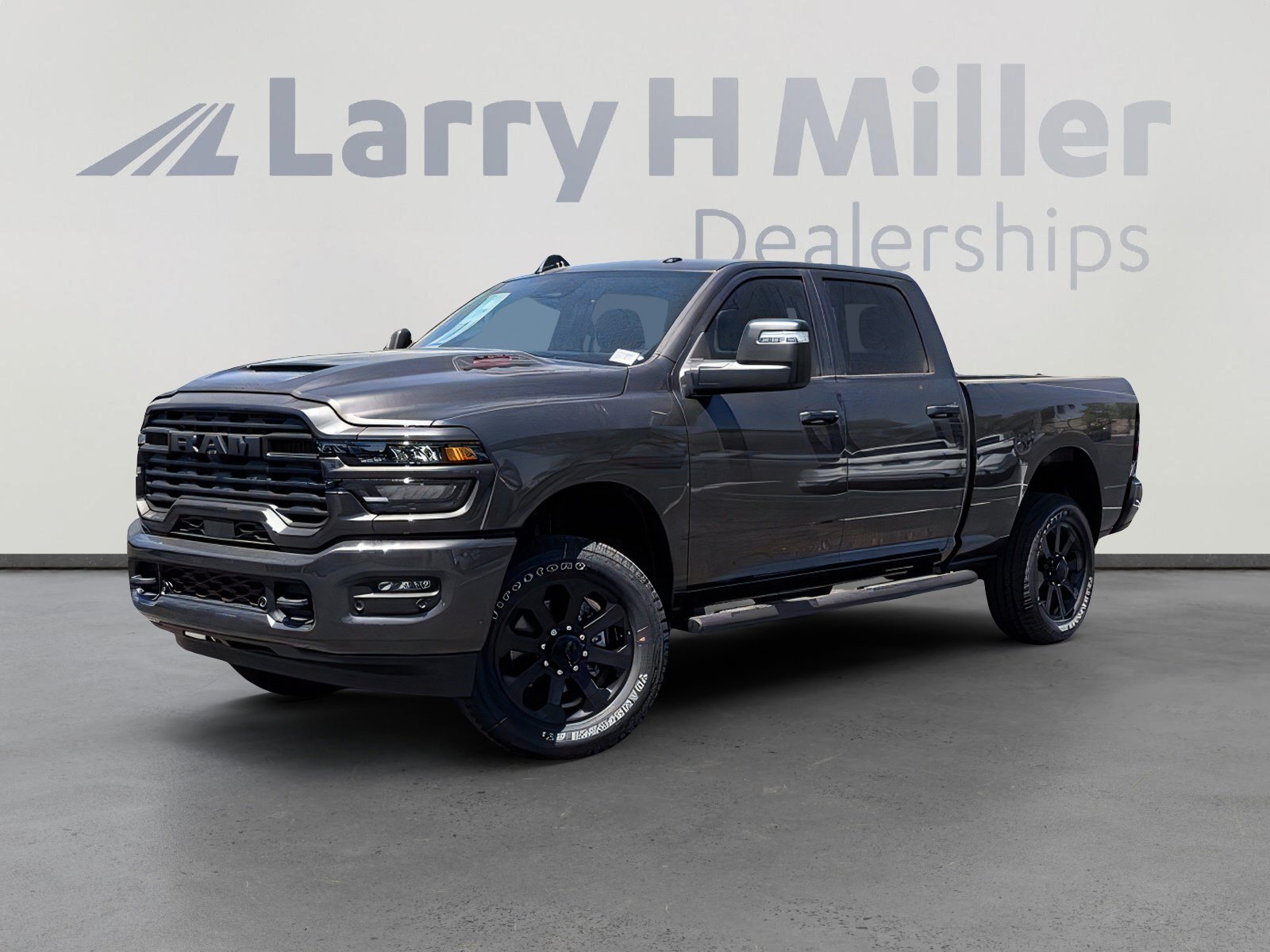 2026 RAM 2500 Tradesman/Black Express 4X4 Crew Cab SWB's photo